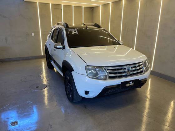 RENAULT DUSTER 2.0 DYNAMIQUE 4X2 16V FLEX 4P AUTOMÁTICO RENAULT DUSTER 2.0 DYNAMIQUE 4X2 16V FLEX 4P AUTOMÁTICO